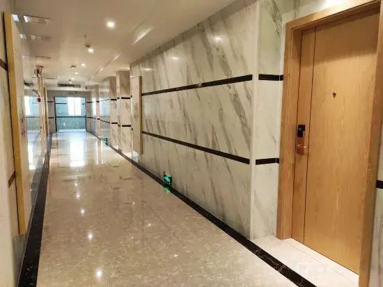 Xin Zhenhao Business Hotel