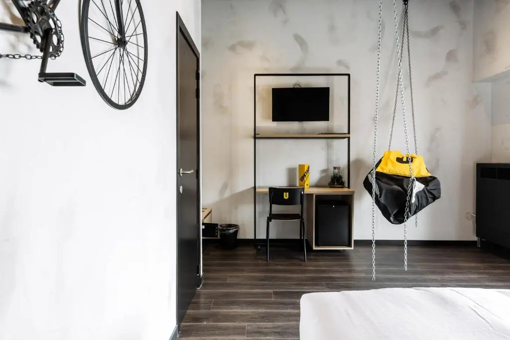 Upstairs Hotel
