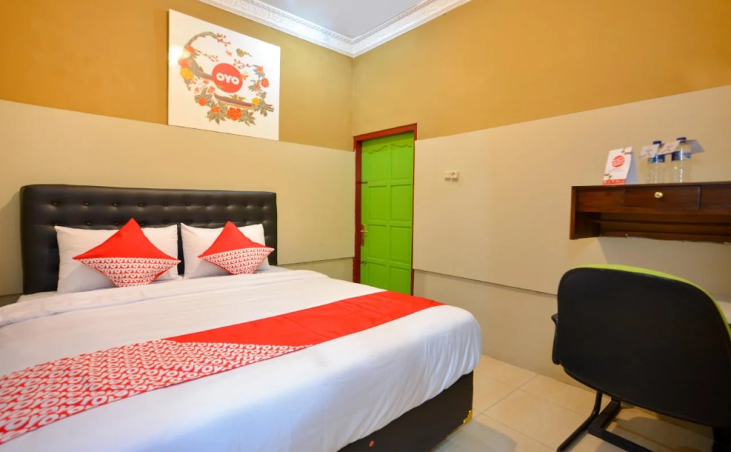 Hotel Naura By OYO Rooms