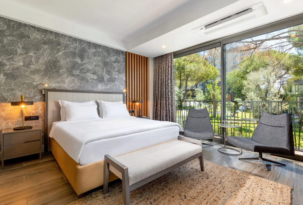Unique Life Style Hotel