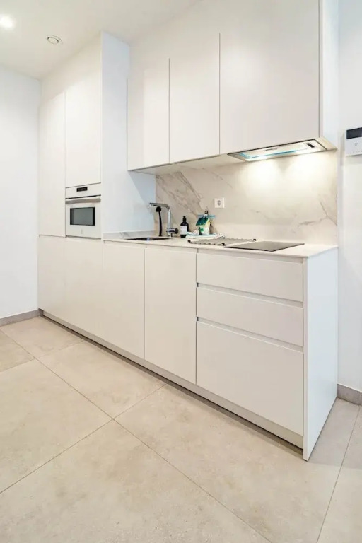 A1- Seaclub Suites by Roomservices