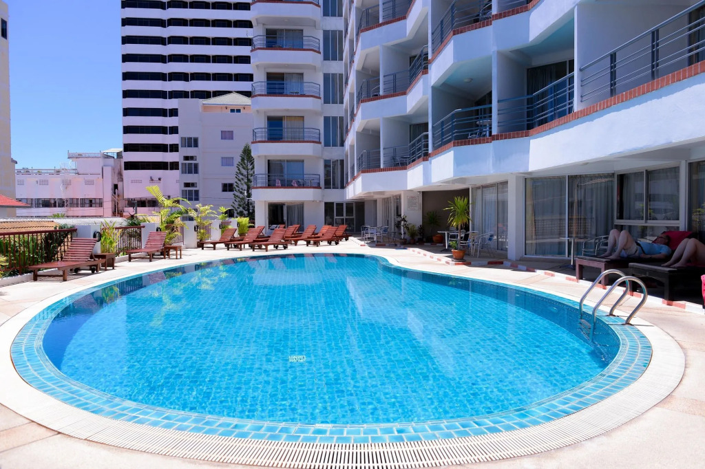 Sandy Spring Hotel