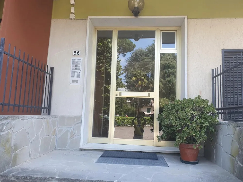 Close To Golf Court Flat