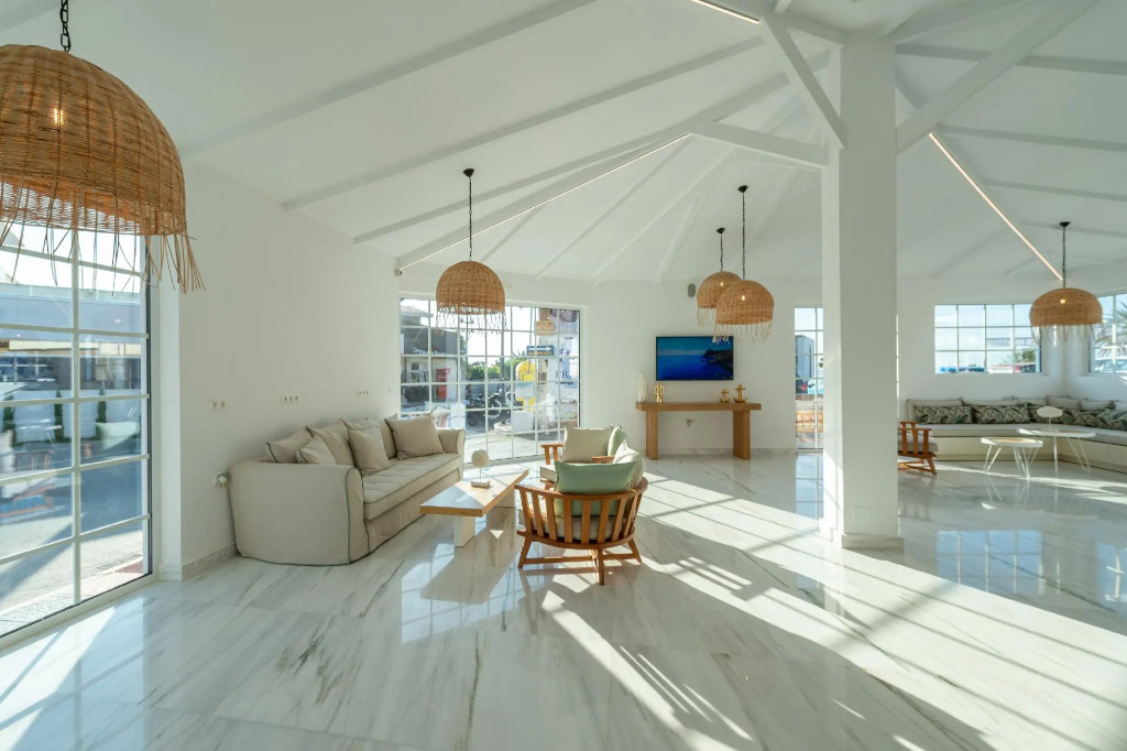 High Beach White