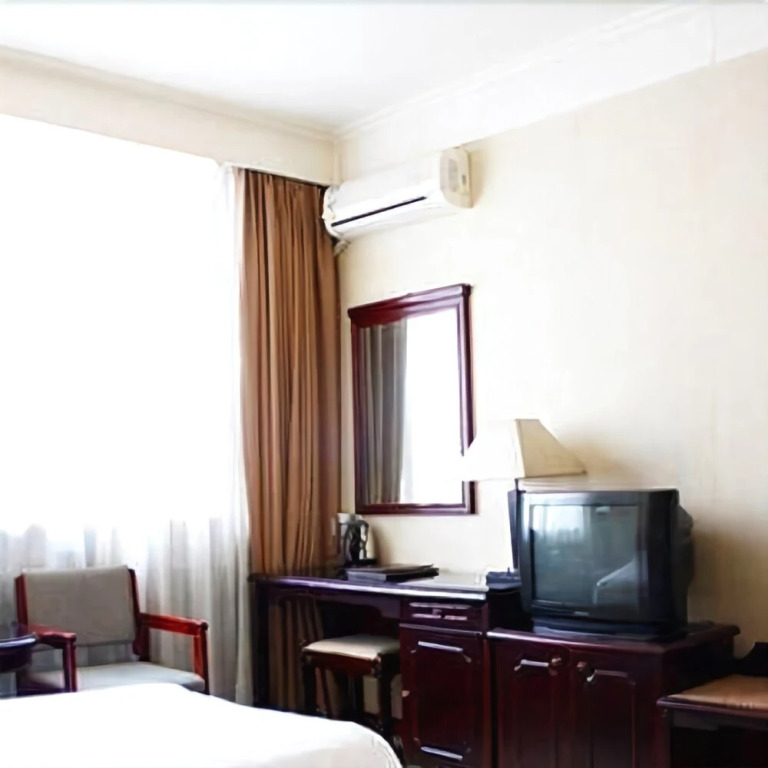 Jiaoyu Hotel
