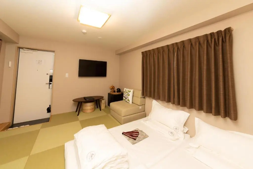 灯光旅館 Light hotel