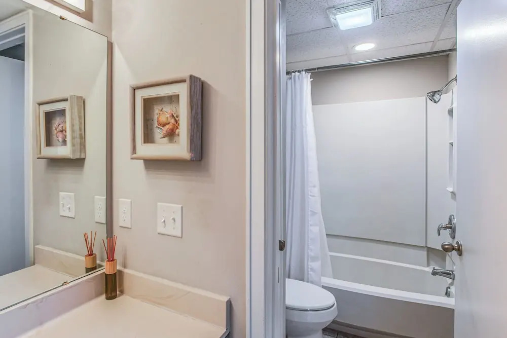 1 Block to Beach: Myrtle Beach Condo w/ Pool!