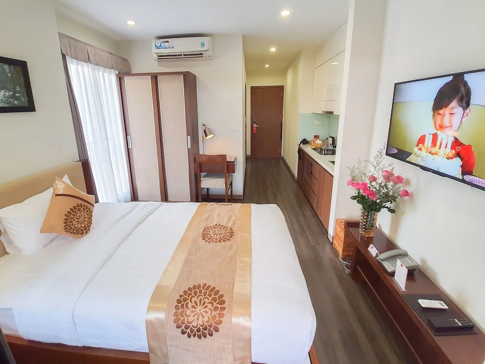 REIWA INN APARTMENT