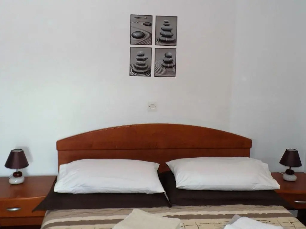 Apartmani Balan s vanjskim bazenom