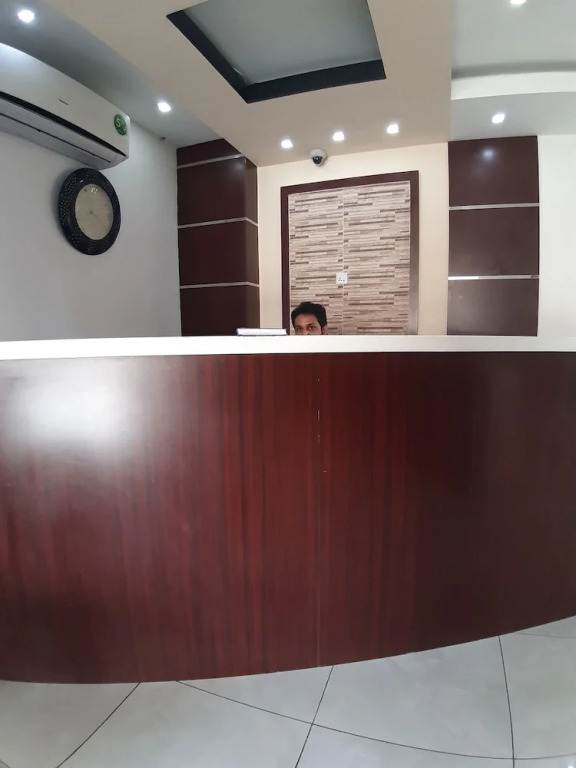 OYO 426 Royal Al Khaleej Furnished Apt