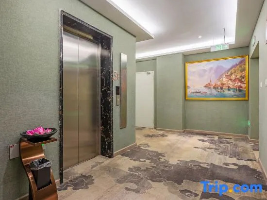 Vienna Classic Hotel (Fuzhou North Railway Station Plaza)