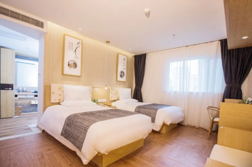 Jianguo HIDDEN Hotel (Dalian Zhongshan Square)