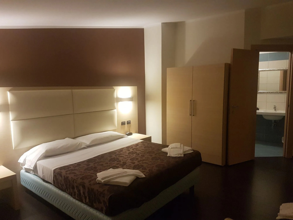 Hotel Sogni DOro Airport
