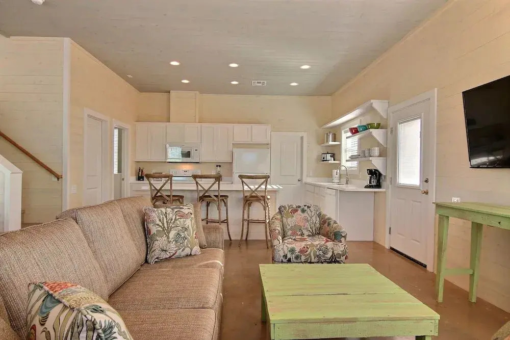 A Shore Thing in Gulf Village Gv616 4 Bedrooms 4.5 Bathrooms Home