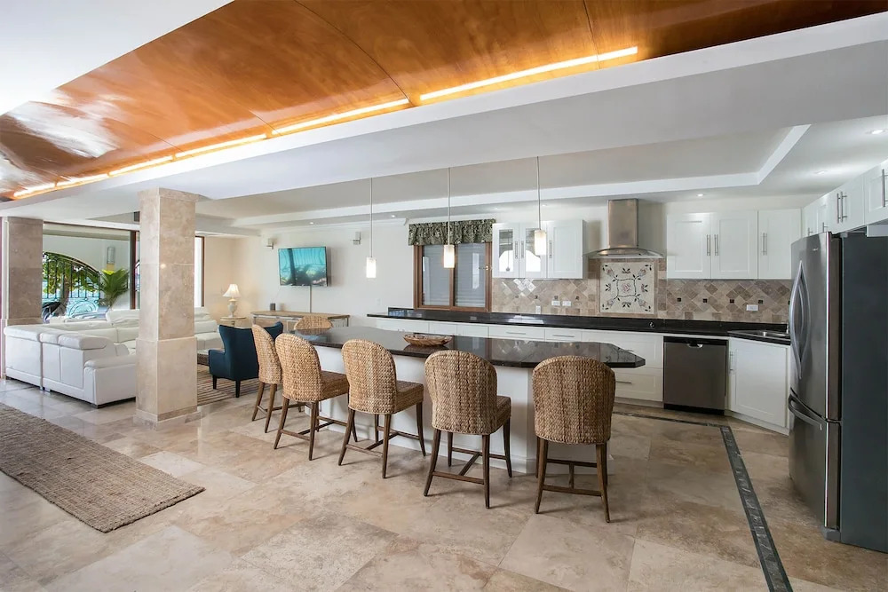Dream Villa Simpson Bay Vittoria Beachfront