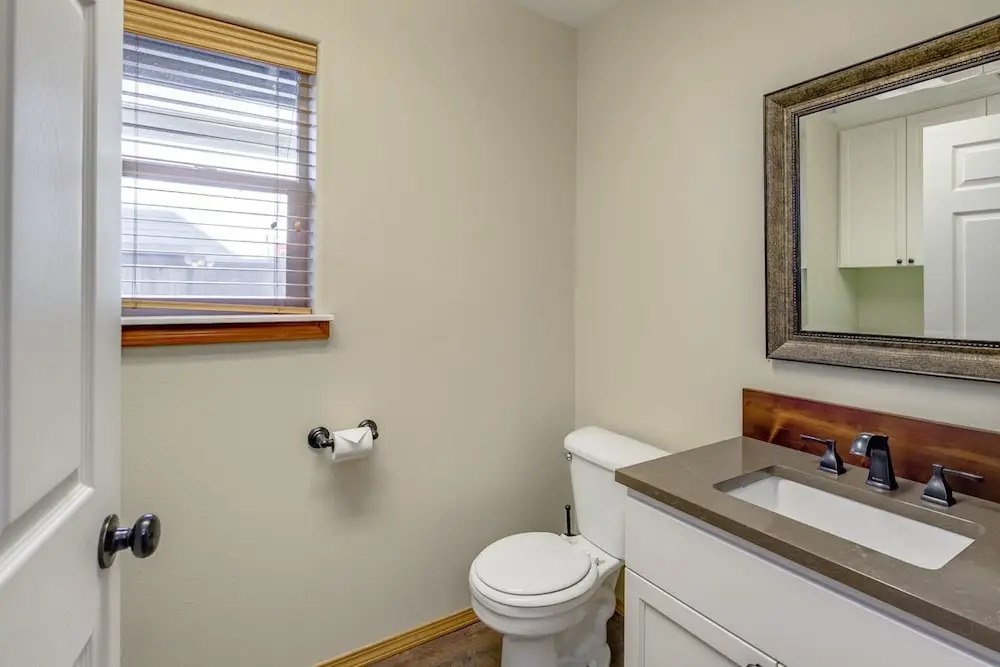 Lovely Bend W/ Private Patio & Firepit 3 Bedroom Home
