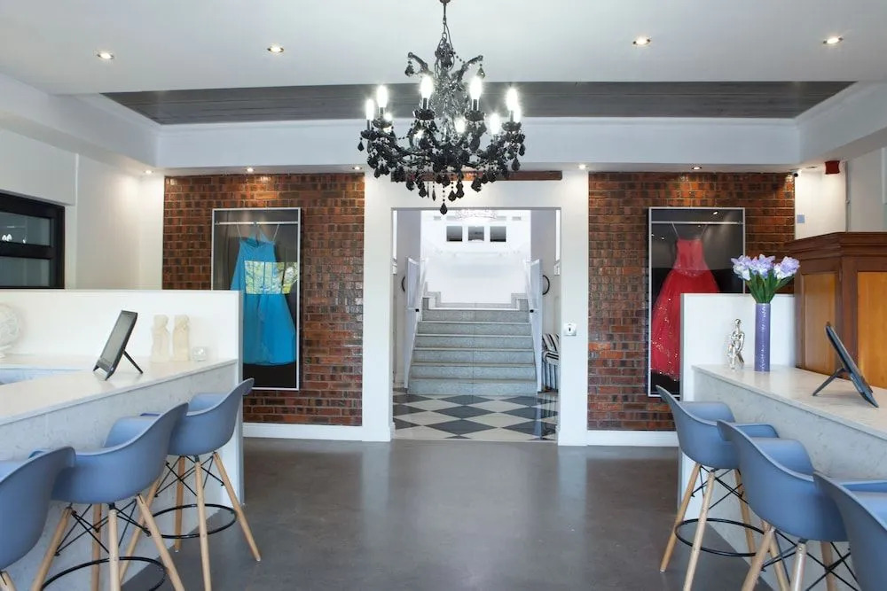 Purple Rayn Boutique Guest House