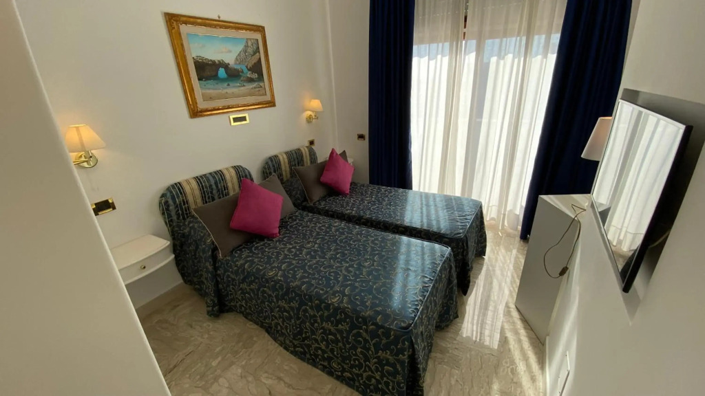Bougainville Luxury Boutique Hotel