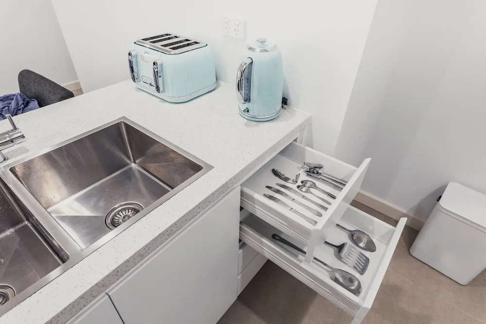 mascot apartment