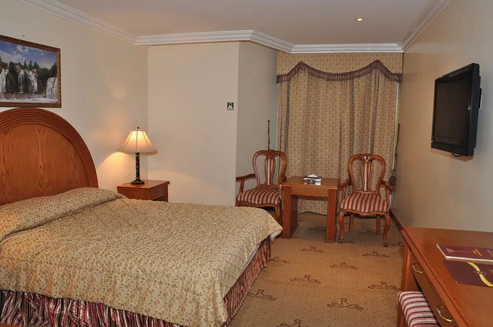 Ramad East Hotel