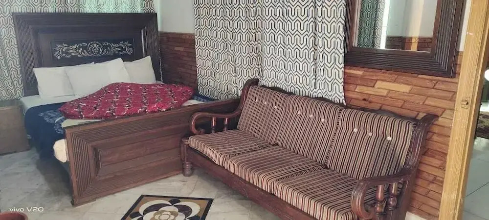 Home land resort
