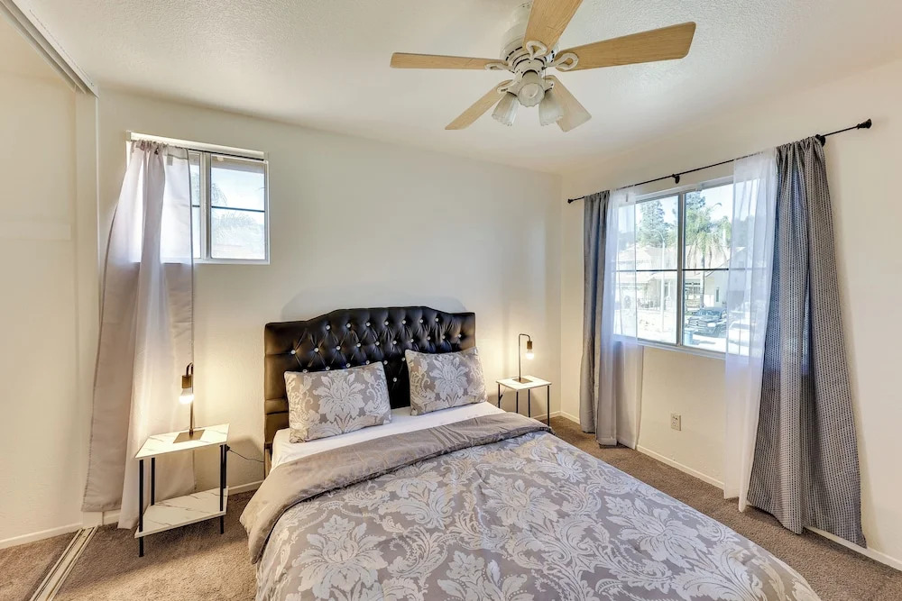 Lake Elsinore Home w/ Pool - 44 Mi to Disneyland!
