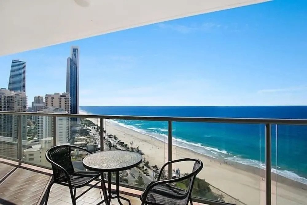 Peninsula Resort - Private Apartments