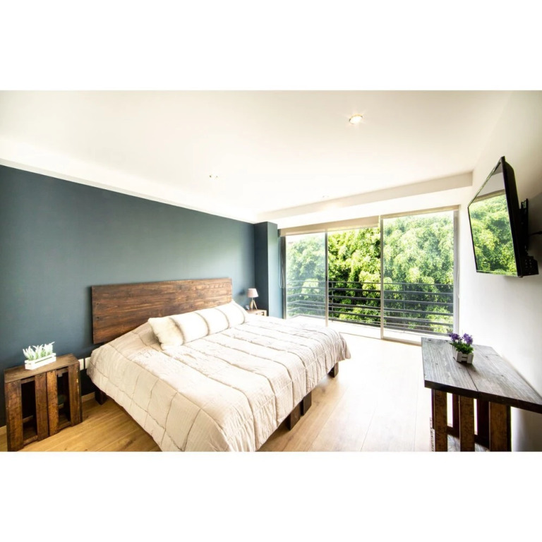 Brand New Luxury Park Front Apartment