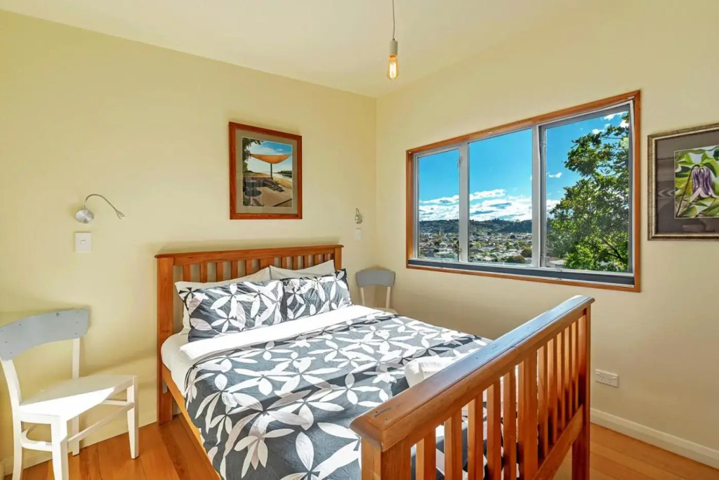 The Nelson's Lookout