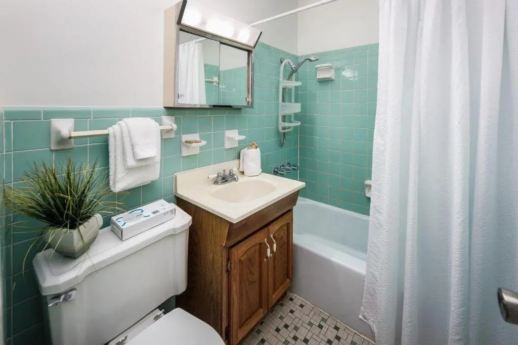 Seaspray Condos 202D