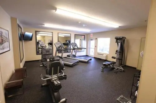 Candlewood Suites Columbia Hwy 63 & I-70 by IHG