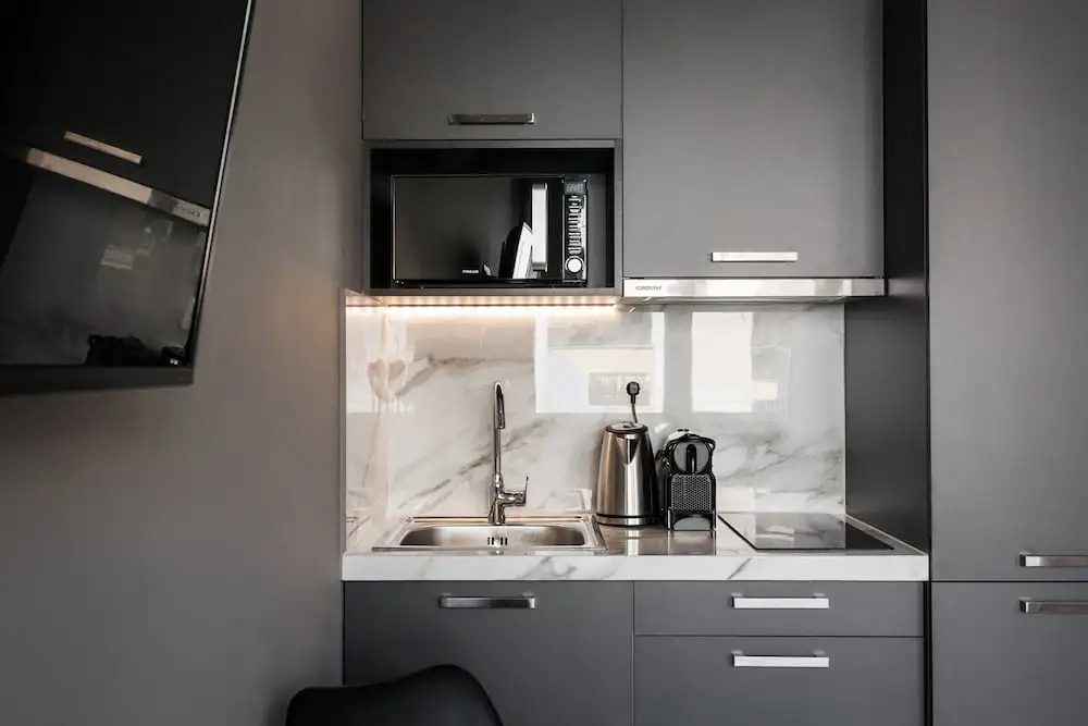 WYZ Athens Apartments by UPSTREET