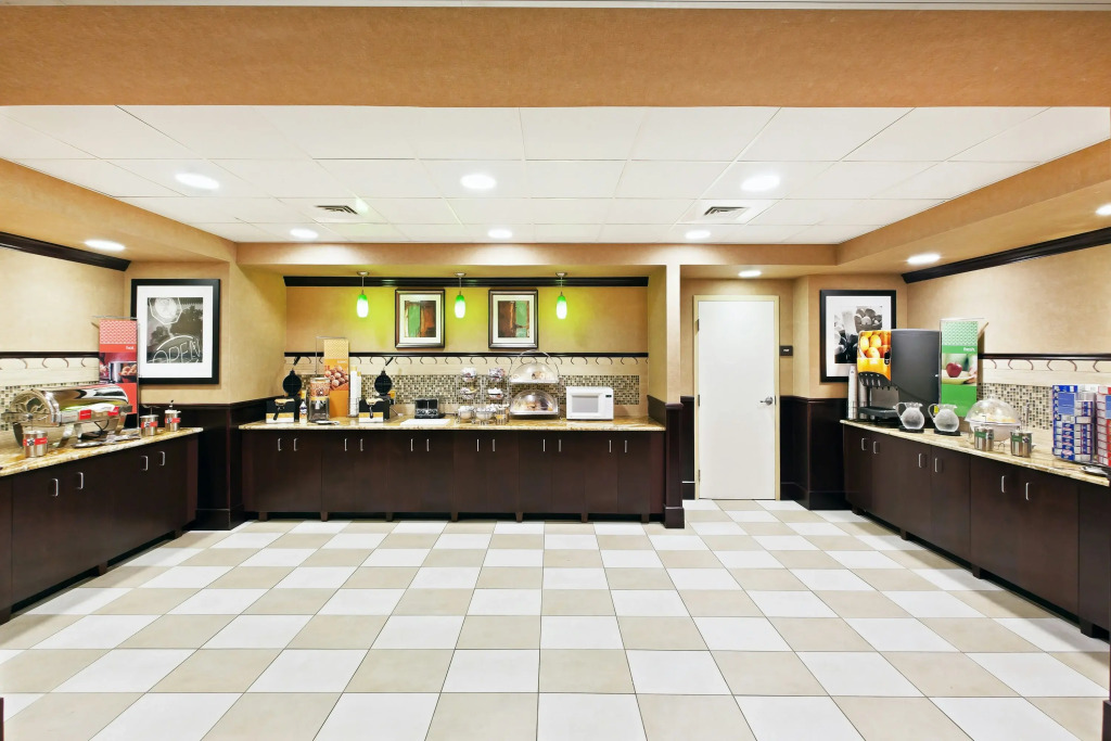 Hampton Inn and Suites Austin - Lakeway