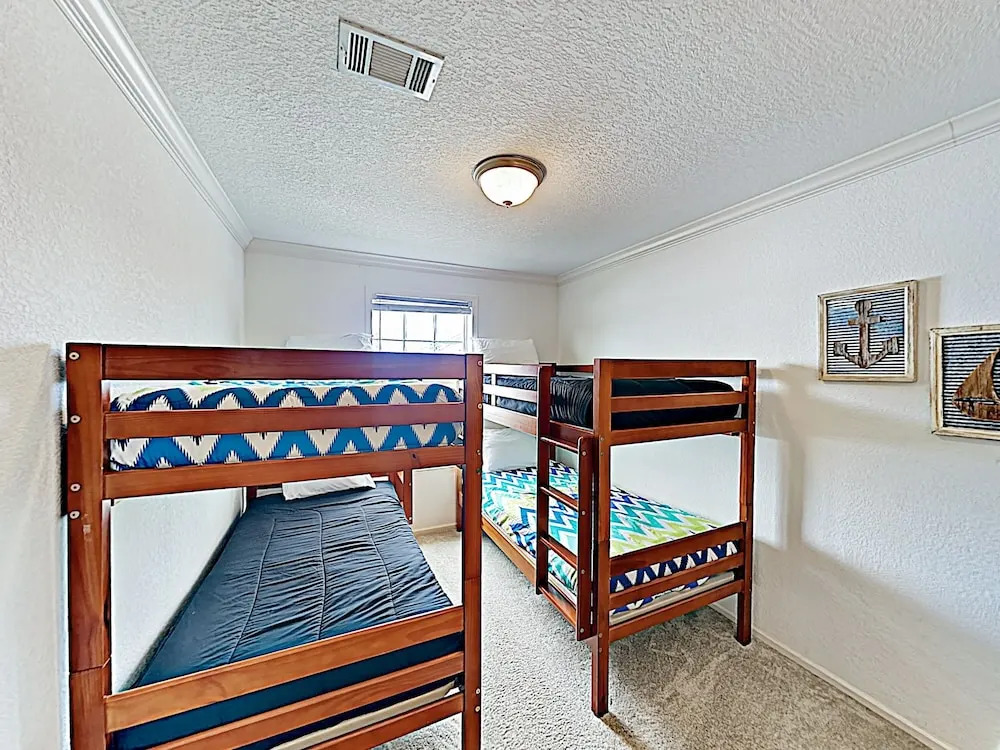 New Listing! Beachside - Walk To Waves 3 Bedroom Home