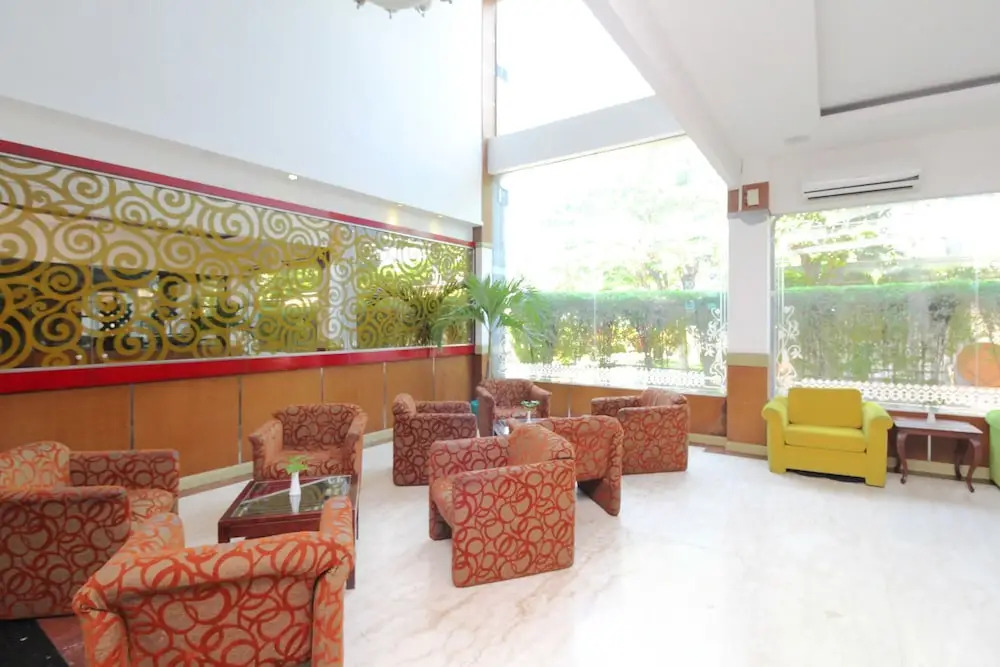 Airy Bandara Ahmad Yani Arteri Utara D4 Semarang