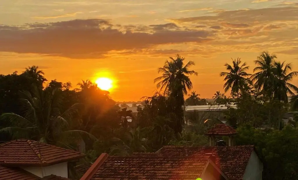 Srimadis Villa near Airport / Negombo