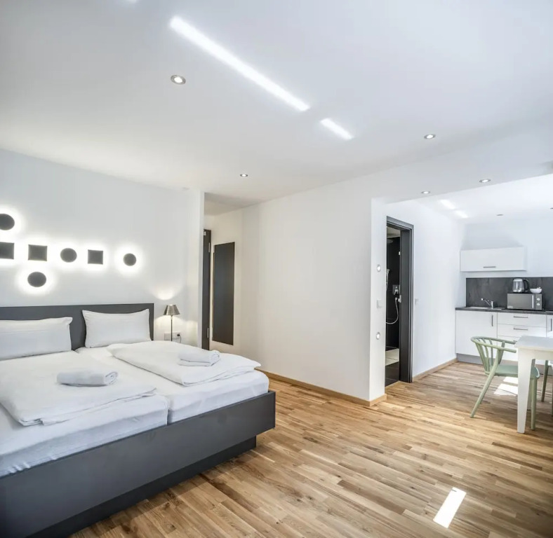 Nomad Serviced Apartments
