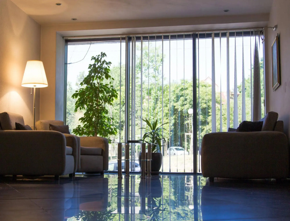 Triada Hotel