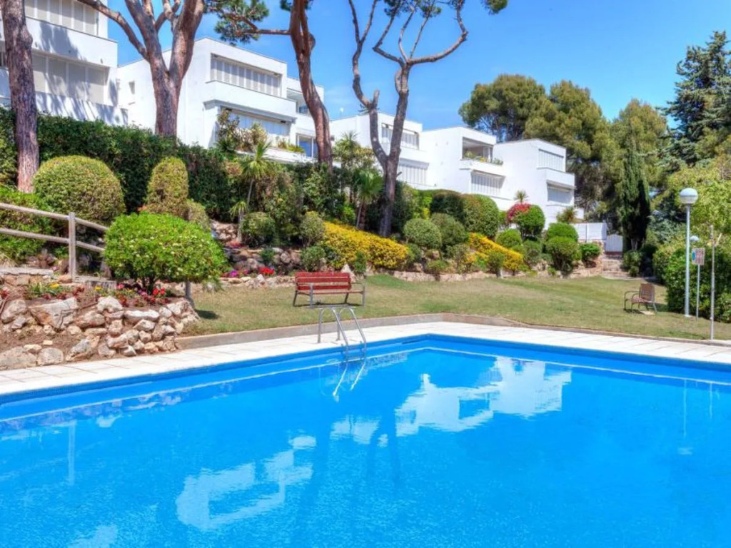 Apartment Cap Roig Masserberg
