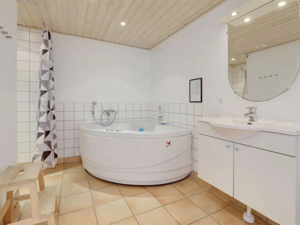 Holiday Home Eija - 5m from the sea by Interhome