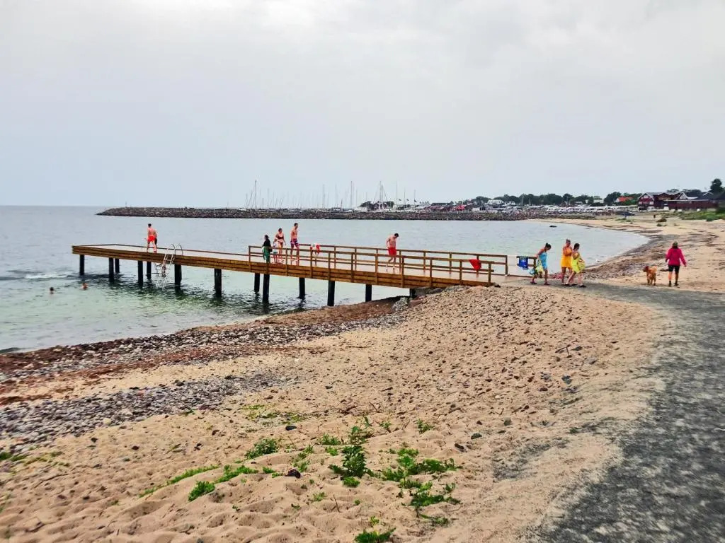 1B, Stuga m havsutsikt & 50m till strand
