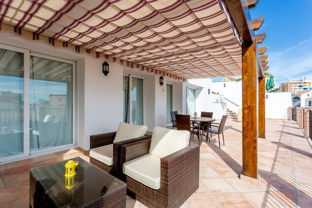 Villa Chispita & Sevilla Torreblanca