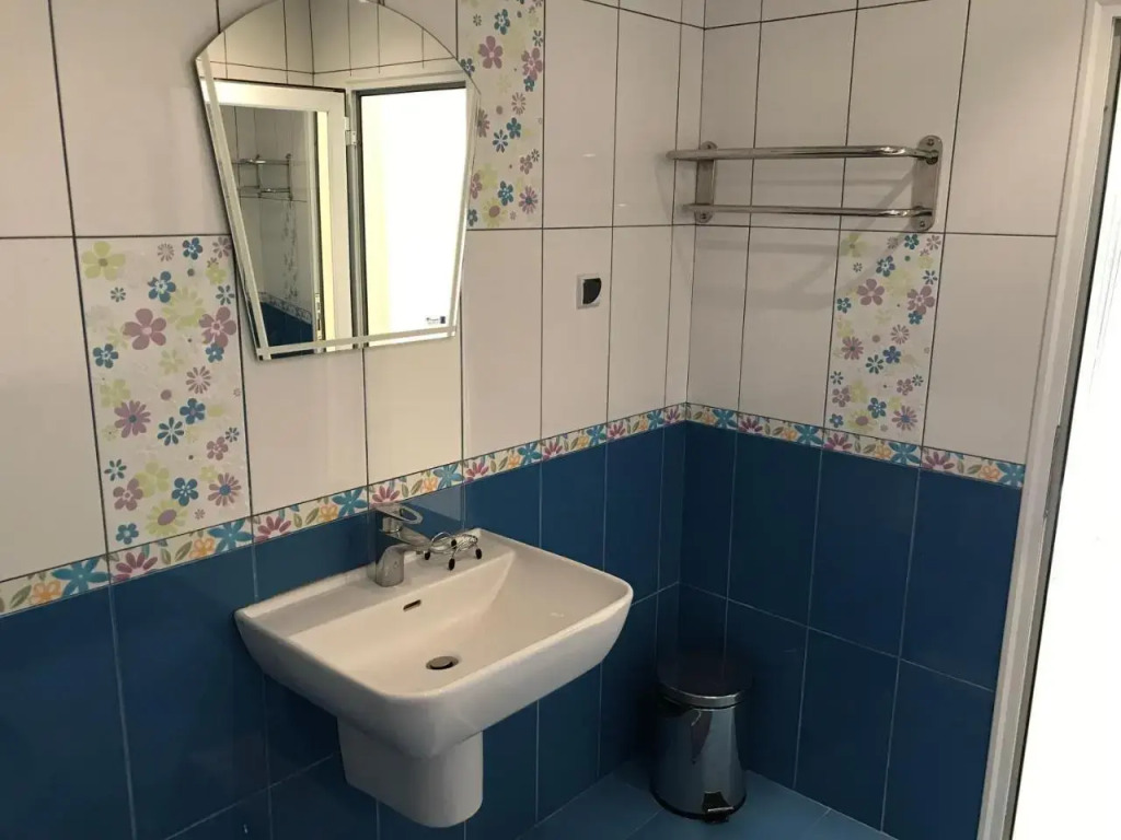 Jane Guest House