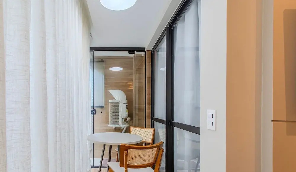 Convenience and Comfort 90m From Farol da Barra Beach - Hbas