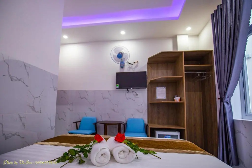 Hưng Khánh Hotel
