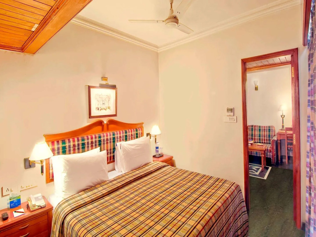 Sarovar Portico Kalupur Ahmedabad