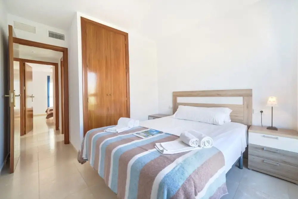 Apartment - 2 Bedrooms with Pool, WiFi and Sea views - 105025