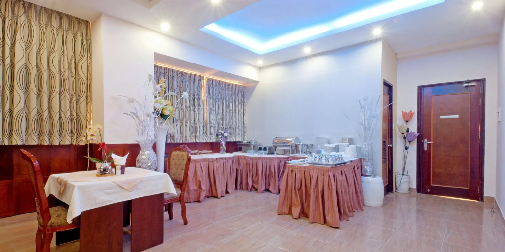 KiN Hotel Ly Tu Trong Edition