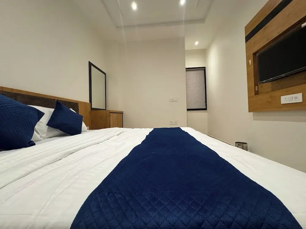 Hotel Vrinda Orchid Inn