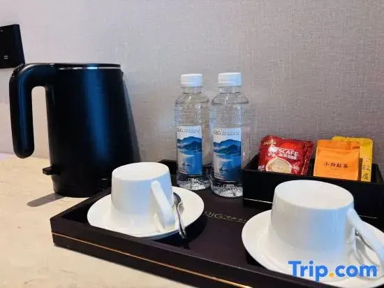 Rig Holiday International Hotel